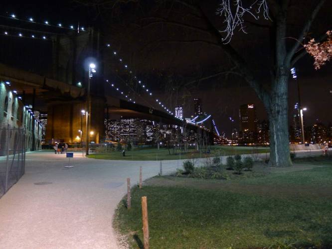 USA_2011-12-02 17-38-41